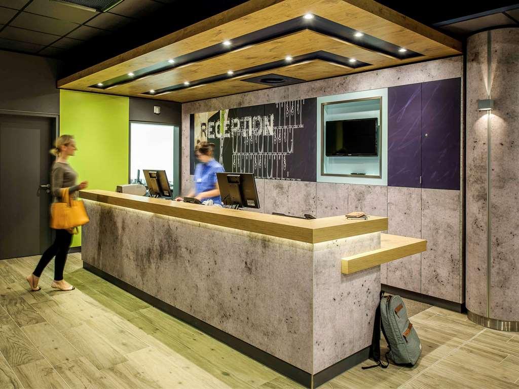 Ibis Budget Gonesse Le Bourget Exterior foto