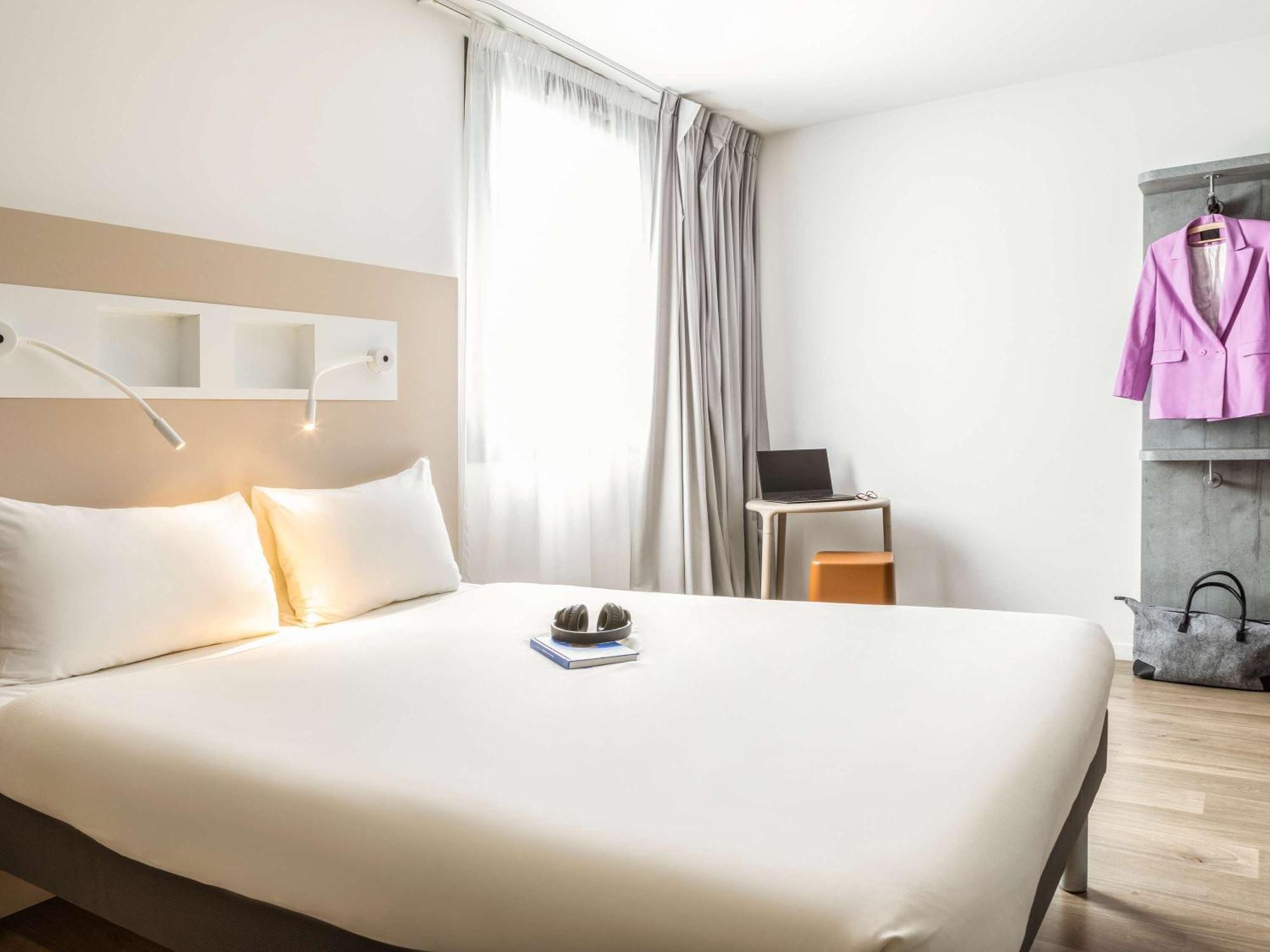 Ibis Budget Gonesse Le Bourget Exterior foto