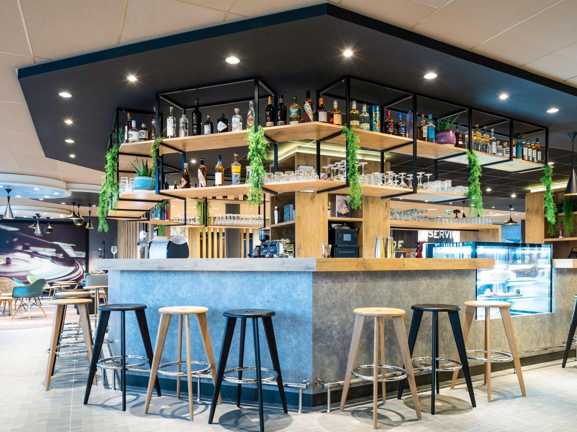Ibis Budget Gonesse Le Bourget Exterior foto