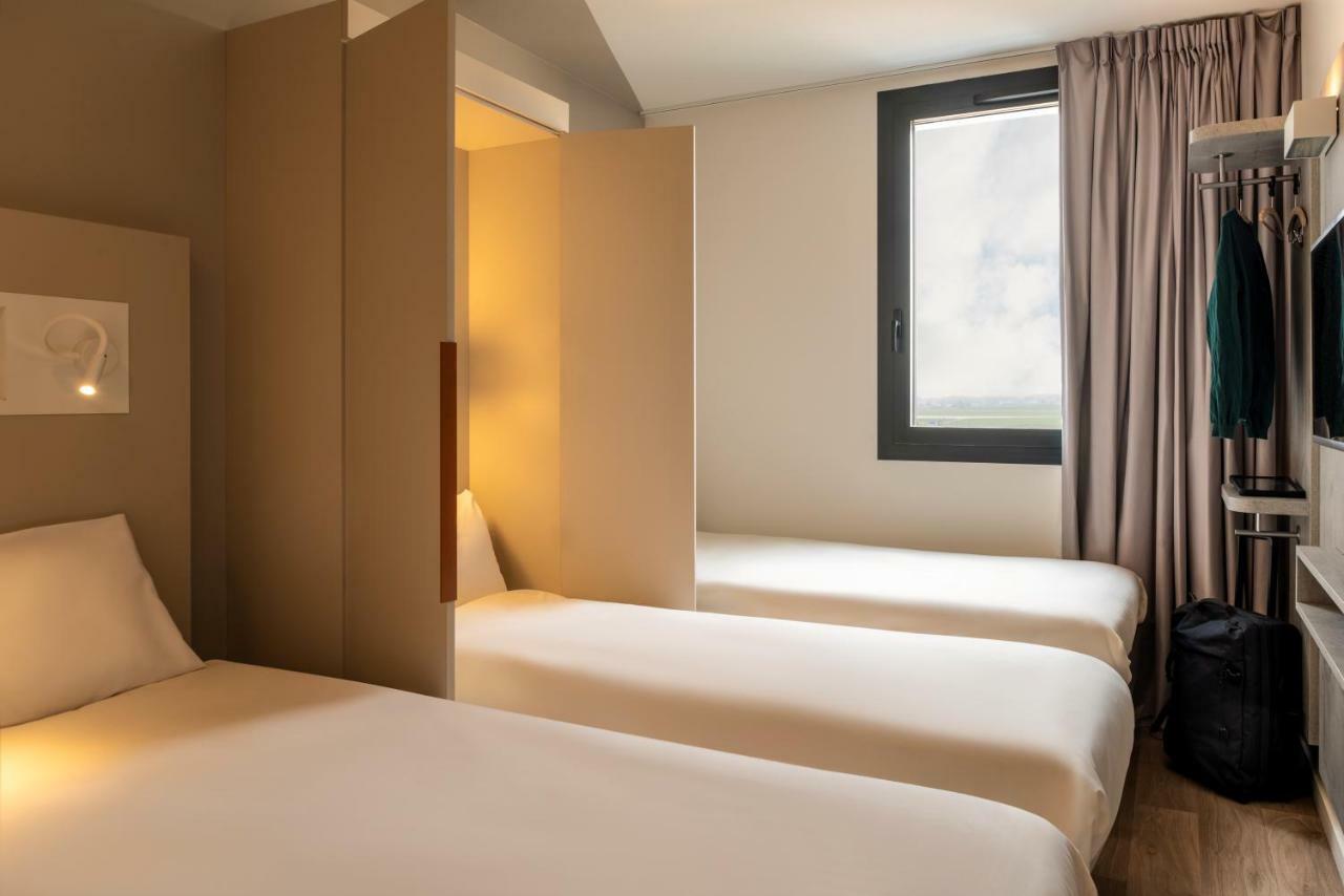 Ibis Budget Gonesse Le Bourget Exterior foto